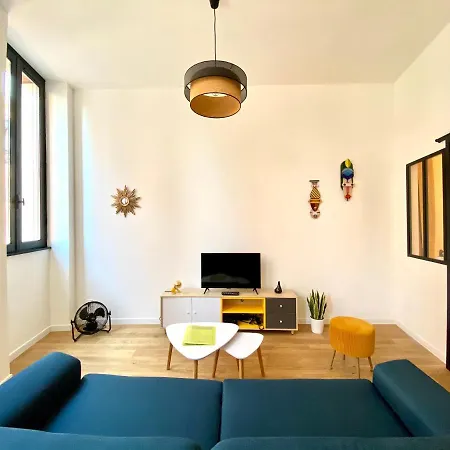 Le Capitole - Hypercentre Avec Apartment *